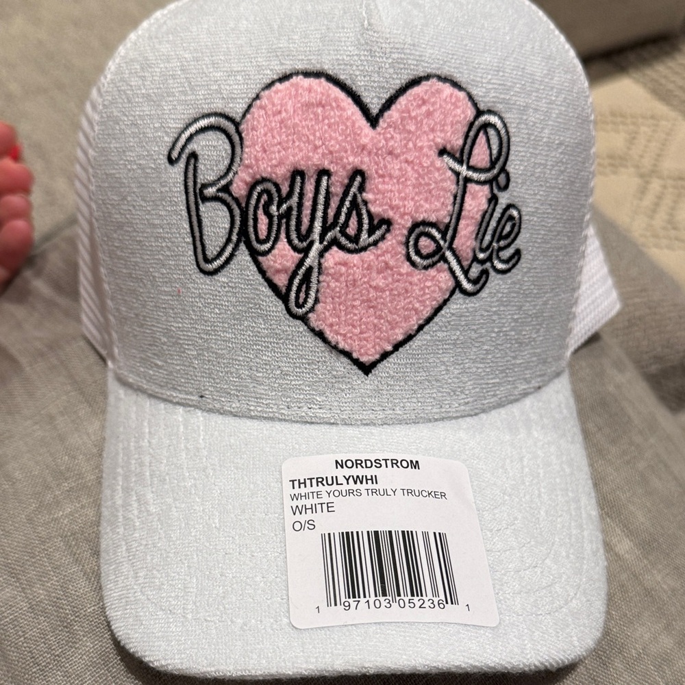 Nordstrom White and Pink Boys Lie Trucker Hat